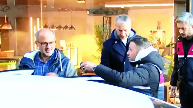 Şirket yöneticisi Selahattin Aydın gözaltına alındı. 