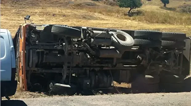 مصرع 13 شخصا وإصابة العشرات في حادث سير جنوب غربي الجزائر
