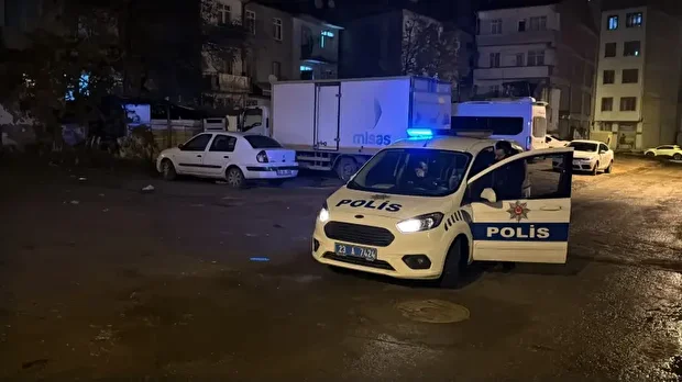Polis ekipleri, kaçan şüphelilerin yakalanması için çalışma başlattı.