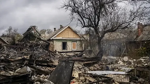 Rus ordusunun bu gece Ukrayna'ya fırlattığı 4 füze düşürüldü, 175 İHA ise imha edildi veya yönü değiştirilerek etkisiz hale getirildi.