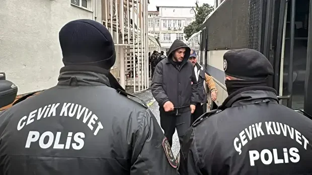 Metehan Baltacı, Murat Sancak, Alassane Ndao, Mert Hakan Yandaş, Ahmet Okatan, Mehmet Emin katipoğlu ve Ümit Kaya’nın da bulunduğu 29 kişi tutuklama talebiyle Nöbetçi Sulh Ceza Hakimliği'ne sevk edildi. 