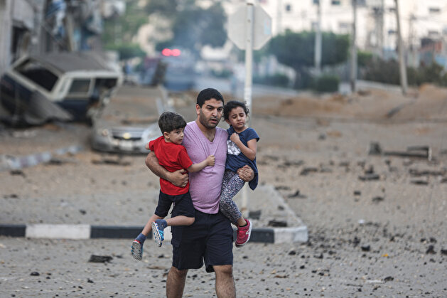 Israeli warplanes continue air strikes on Gaza Strip