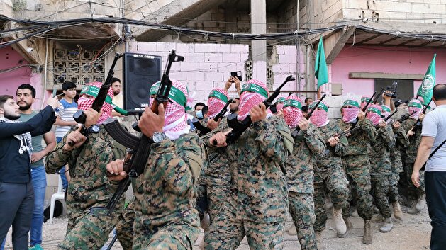 Palestinians in Lebanon demonstrate in support of Gaza
