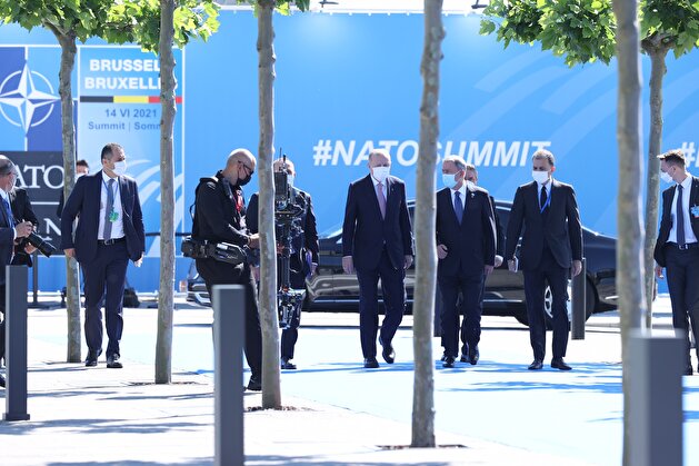 Erdoğan arrives at NATO HQ in Brussels to attend leaders’ summit