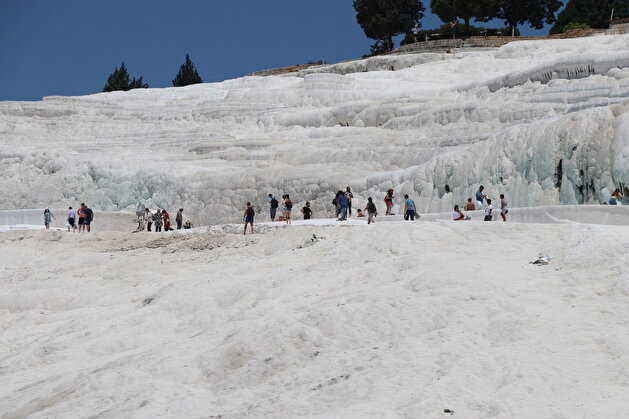 Turkey's white water wonderland welcomes visitors to Pamukkale