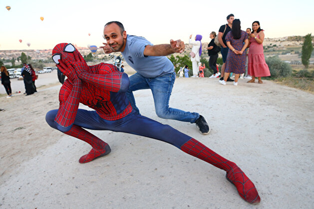 Turkish 'Spider-Man' on duty in Turkey's Cappadocia
