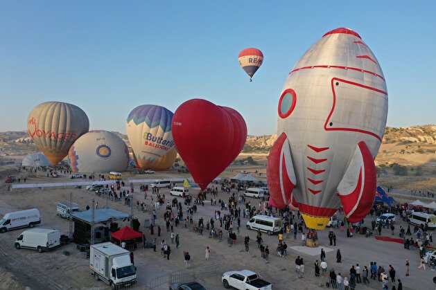 Second International Hot Air Balloon Festival kicks off in Turkey's Cappadocia