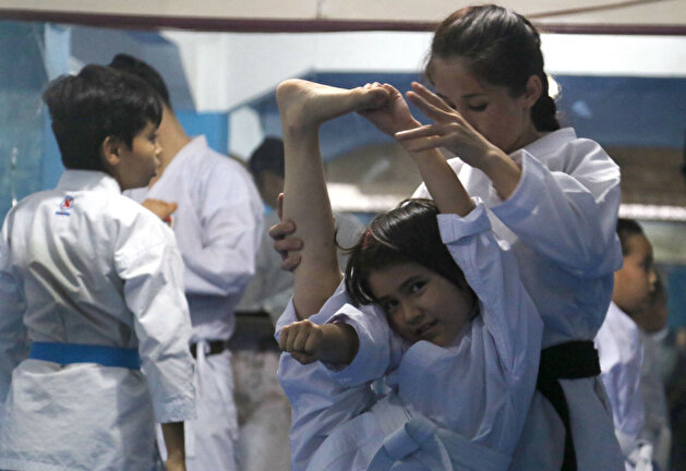 Young refugees practice Karate in Indonesia