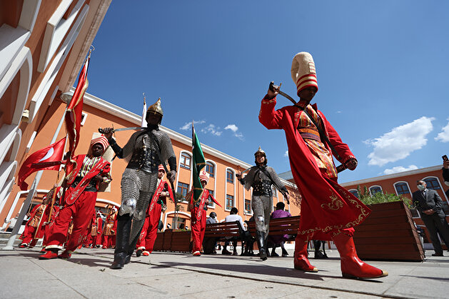 Mehter team formed with 33 students from 25 different countries