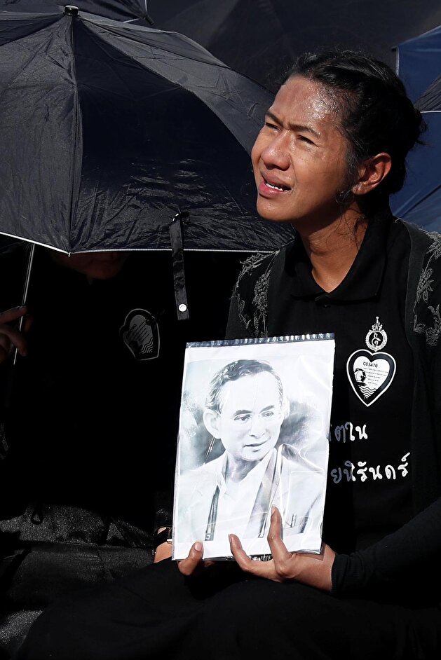 Thousands turn out to see lavish funeral of Thailand's late king
