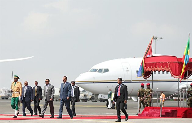 Eritrea’s president in Ethiopia for historic visit
