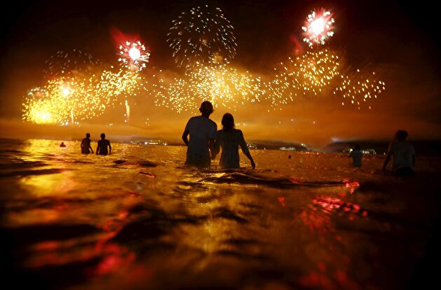 PHOTO GALLERY: New Year's celebrations around the world
