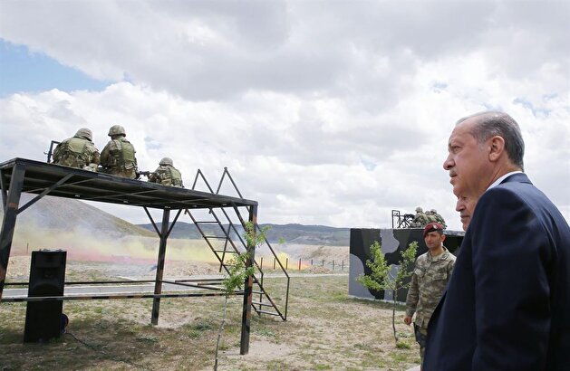 Erdoğan pays visit to Turkey's Special Task Forces