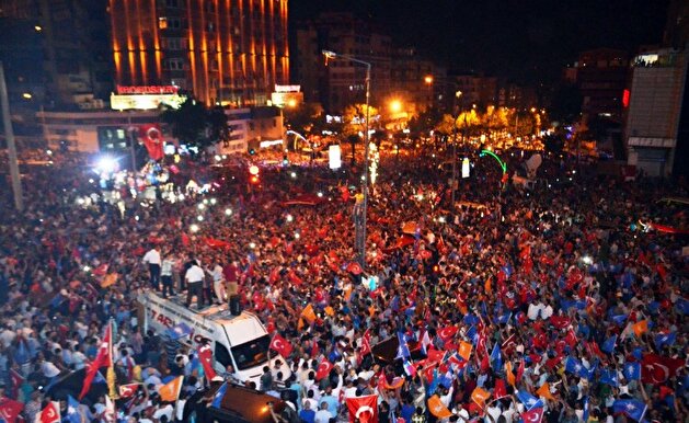 Thousands take to streets across Turkey for democracy