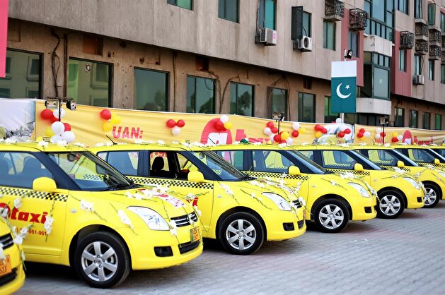 Albayrak's taxi fleet in Lahore, Pakistan