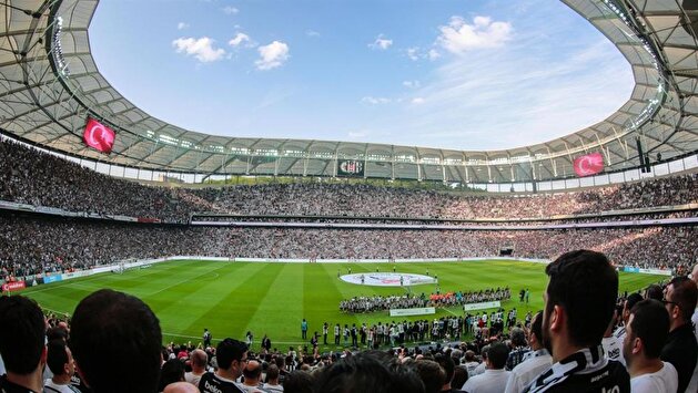 بشيكطاش التركي يسعى للفوز في الديربي الأول على ملعبه الجديد