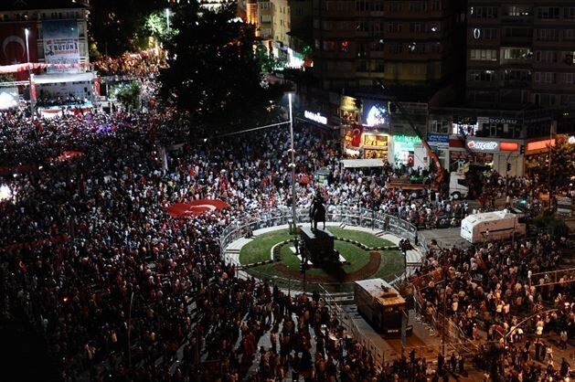 Scenes from the July 15 Democracy and National Unity rallies across Turkey
