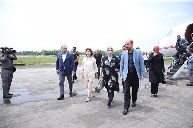 Turkey’s first lady arrives in Bangladesh to visit Rohingya