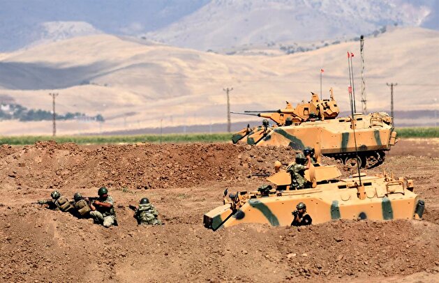 Turkey continues military drills with Iraqi army near border
