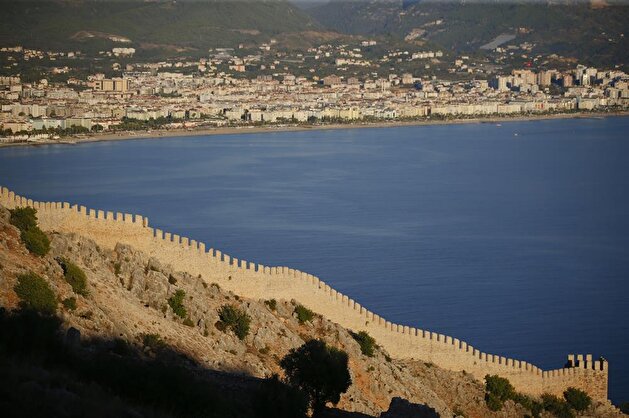 Alanya: A place where the sun smiles on all seasons