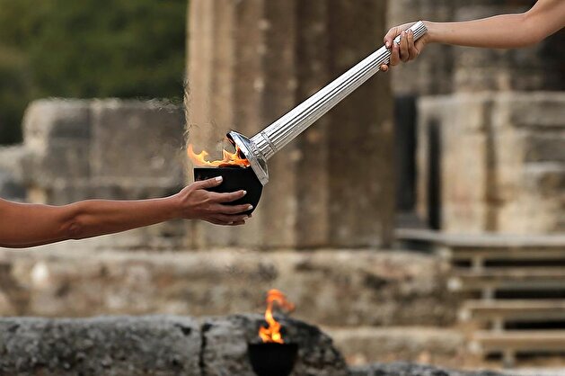Torch lit for Pyeongchang 2018 Winter Olympics