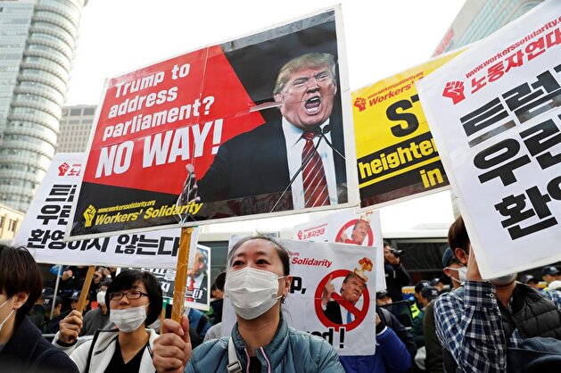Protesters hold anti-Trump rally in central Seoul
