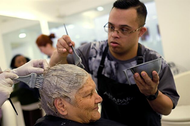 Senior citizens receive makeovers and beauty care to boost self esteem