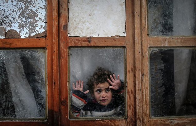 Gazans suffer from cold weather