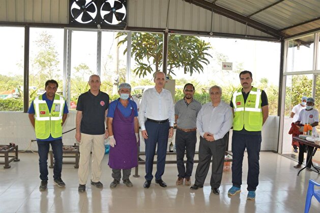 Turkish minister visits Rohingya camps in Bangladesh