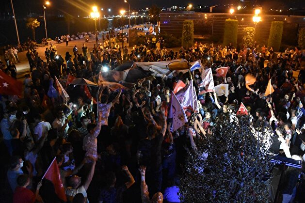 Turkey celebrates Erdoğan, AK Party election success