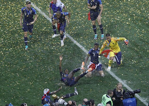 France lift second World Cup after winning classic final Ekonomi