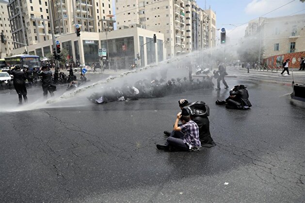 Israeli forces persecute Ultra-Orthodox Jews
