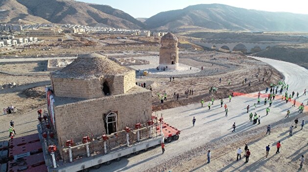Historical Turkish bath in southeast Turkey moved up