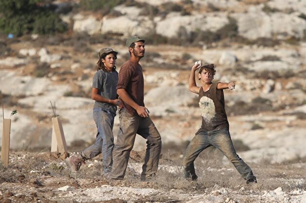 Israeli forces intervene in Palestinian protest in Ramallah