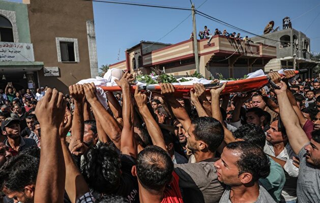 Funeral ceremony of Palestinian child martyred by Israeli soldiers