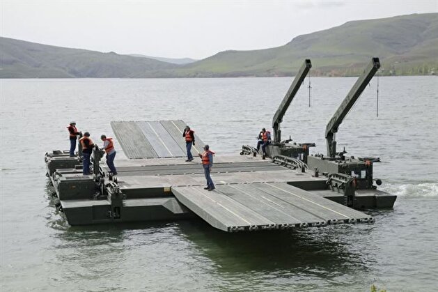 Turkey’s indigenous amphibious assault bridge set to skyrocket defense export