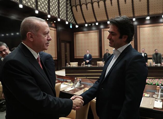 Erdoğan hosts Turkish movie stars at the Presidential Complex