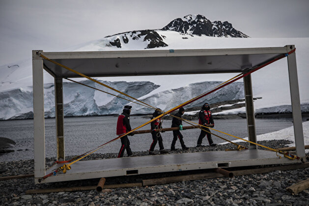 Antarctica: Turkey sets up landmark polar base