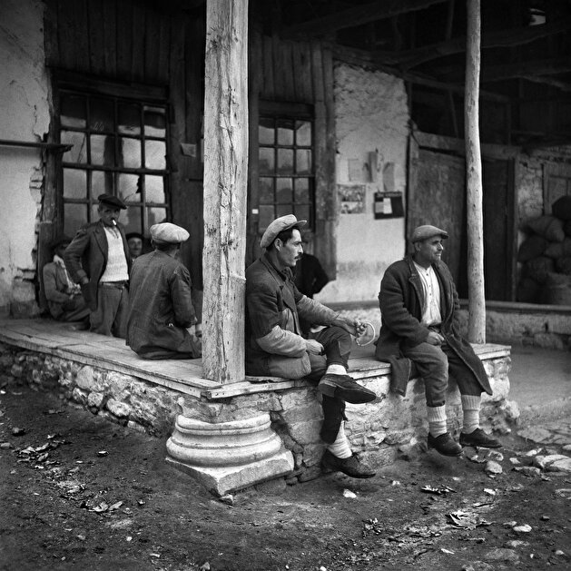 Show spotlights photographer Güler's shots of ancient Turkish city