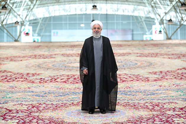 Iran introduces world’s largest handwoven carpet