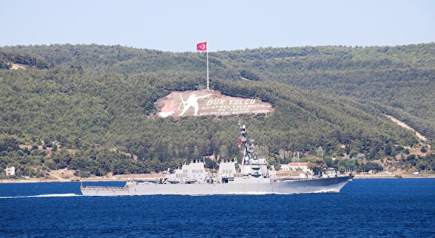 US Navy ship passes through Dardanelles Strait