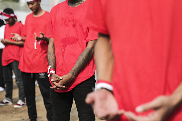 Prisoners celebrate the 74th Indonesian independence