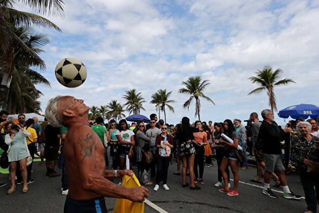 Brazilians demonstrate for the Amazon rainforest