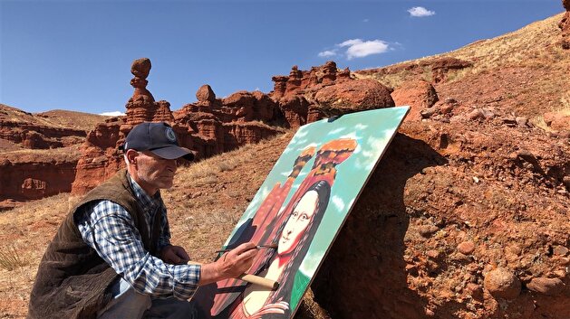 Artist paints celebrities in Turkey’s wonderland of ‘fairy chimneys’