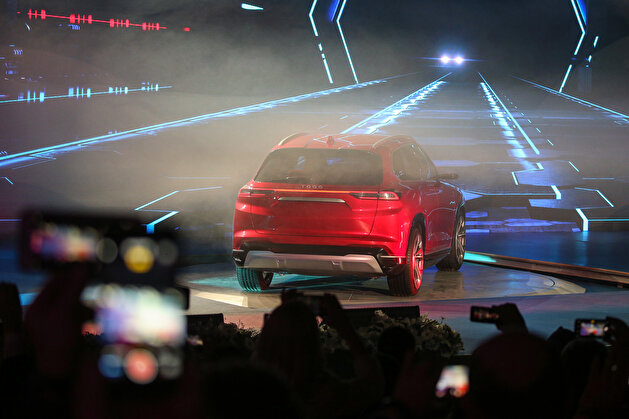 Turkey unveils prototype of first indigenous car