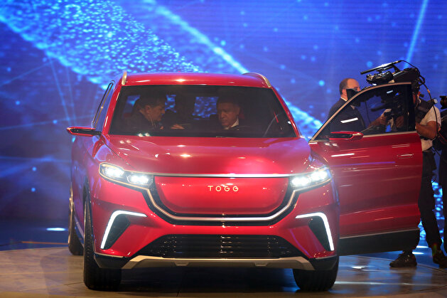 Turkey unveils prototype of first indigenous car