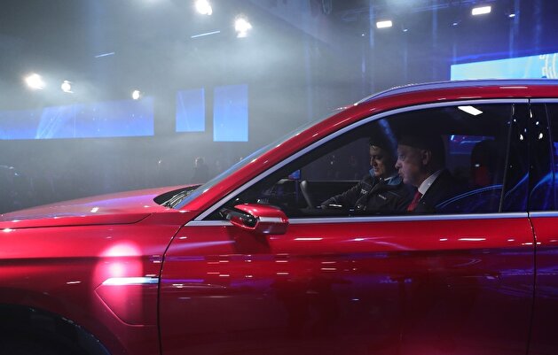 Turkey unveils prototype of first indigenous car