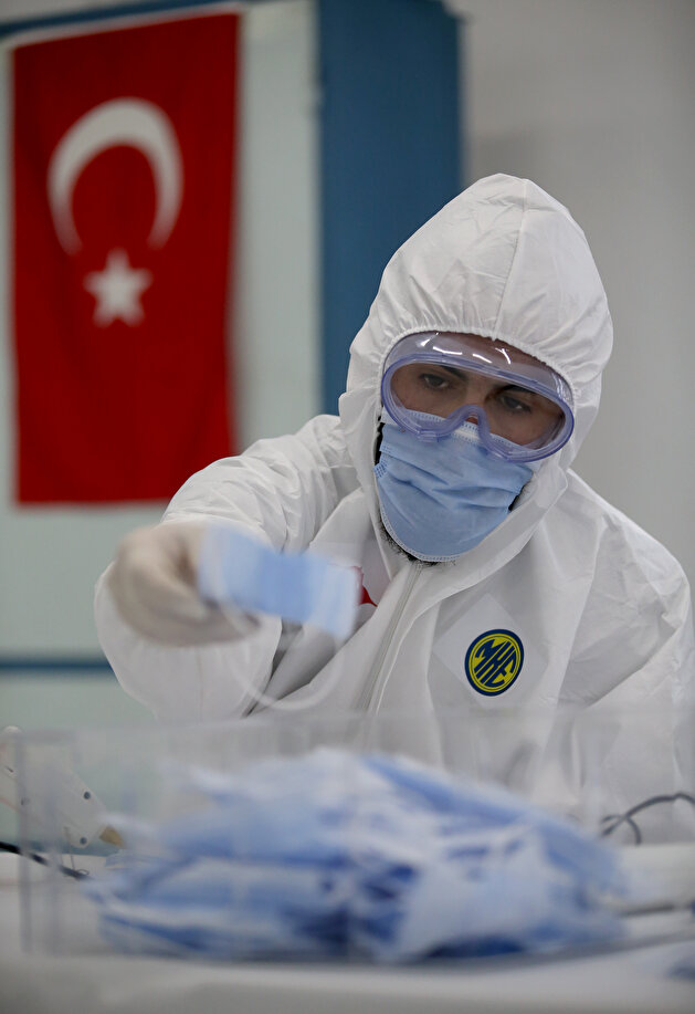 Turkey producing 1M masks every week amid pandemic