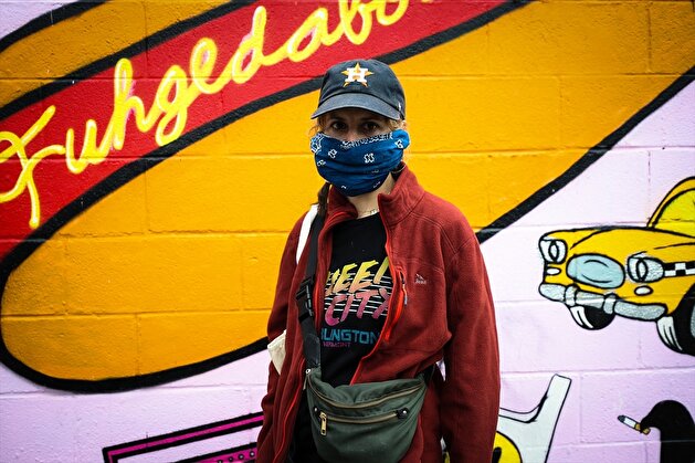 Portraits of New Yorkers with face mask