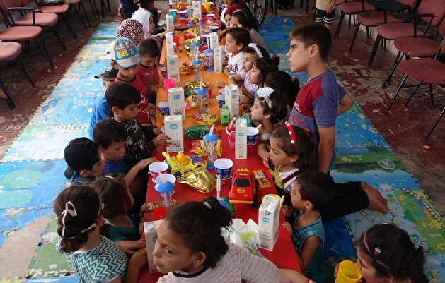 Syrian woman converts her home into a school for 60 disabled children